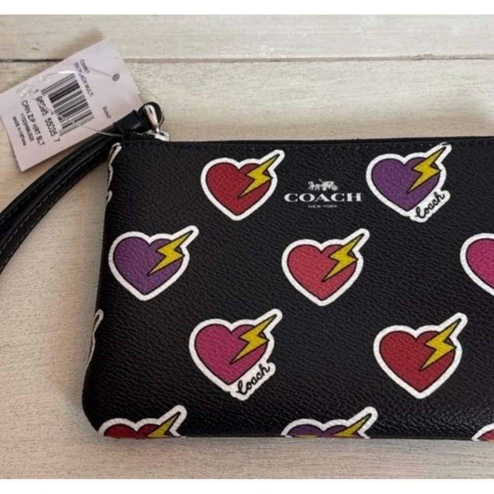 Coach Corner Zip Wristlet Black Multi Heart Lightning Bolt Leather‎ CN857 NEW